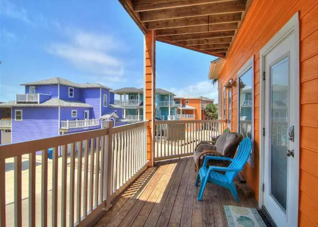 7 Bedroom Home Steps To The Beach With 4 Patios And Pool! Sleeps 20 ميناء أرانساس المظهر الخارجي الصورة